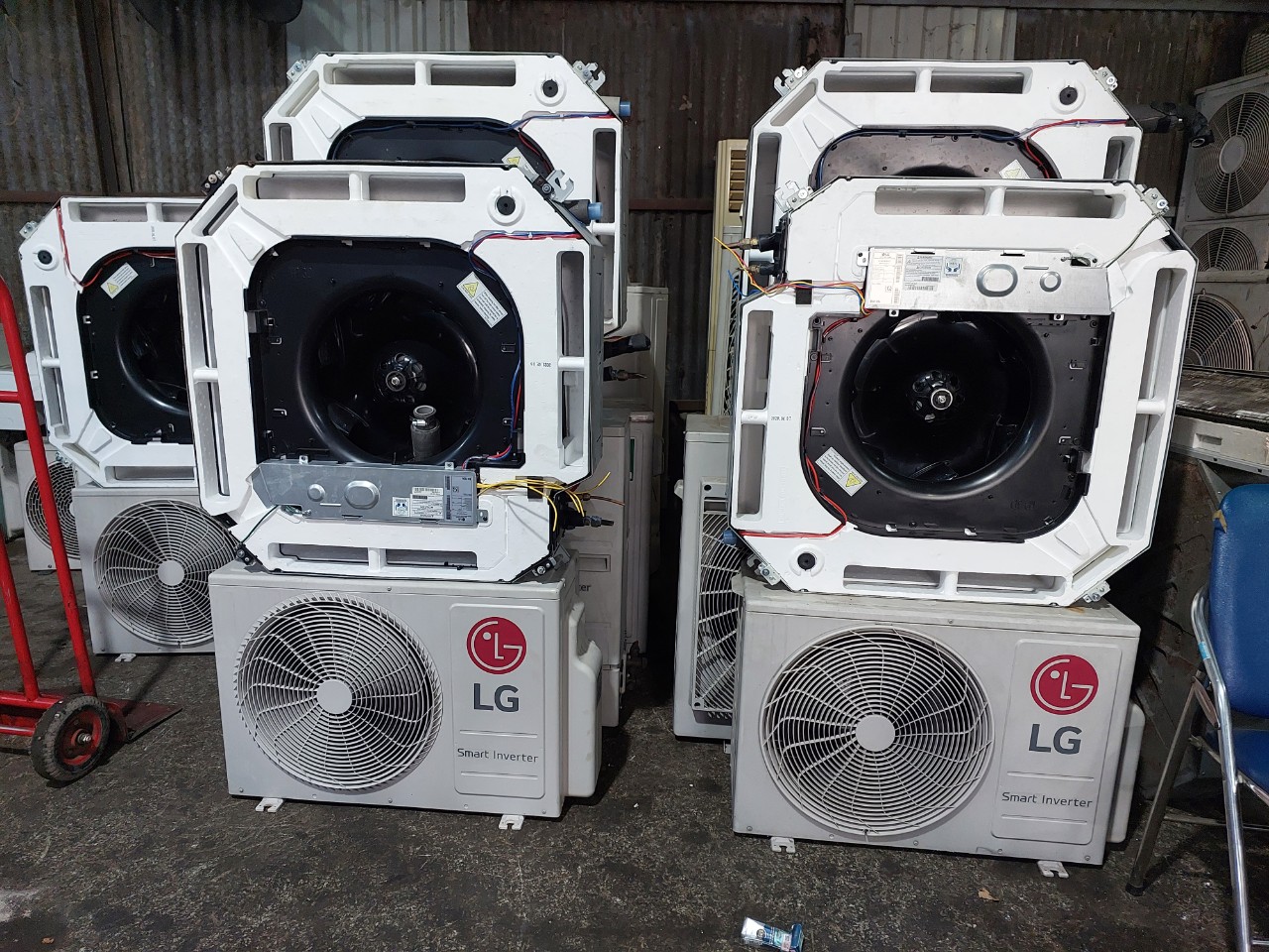 Máy lạnh âm trần LG Inverter 3 HP đã qua sử dụng mới 90%